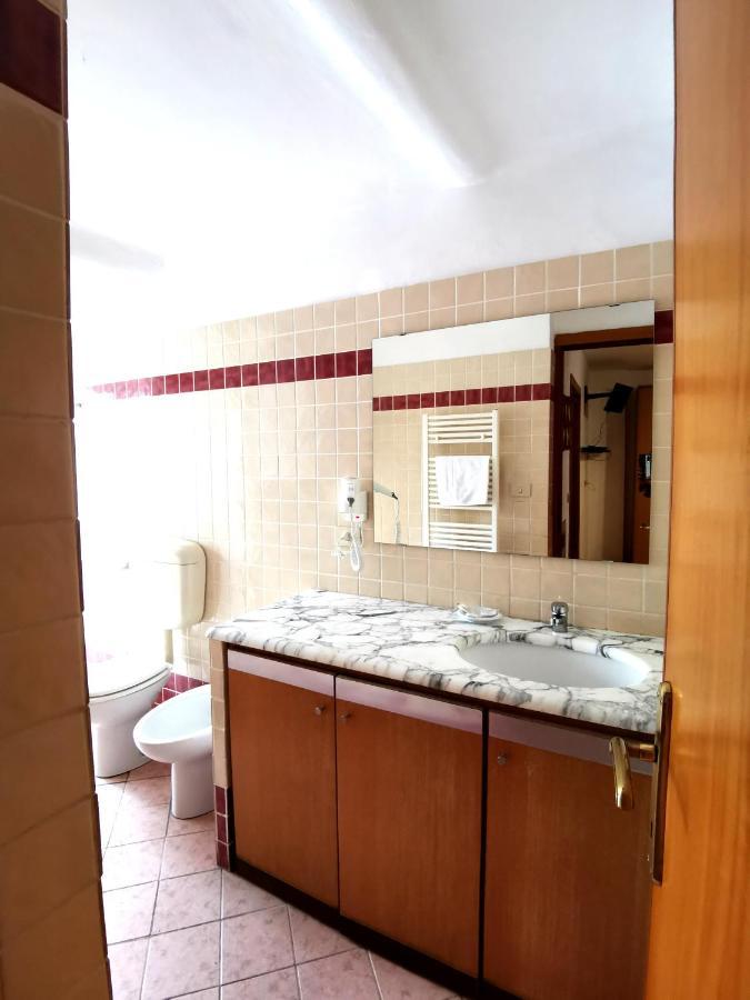 Residence La Lanterna ジェノヴァ エクステリア 写真